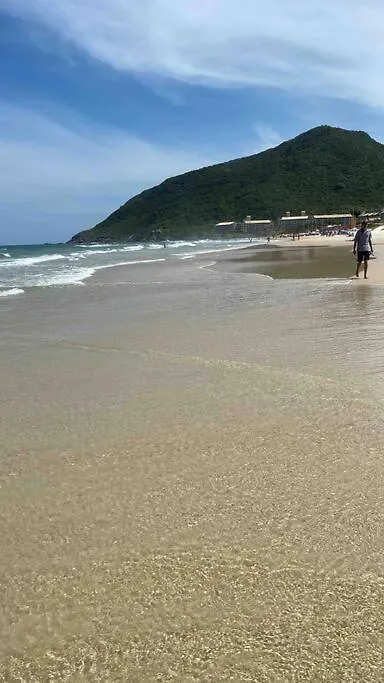 Casa Espacosa Na Praia Do Santinho Sc Florianópolis